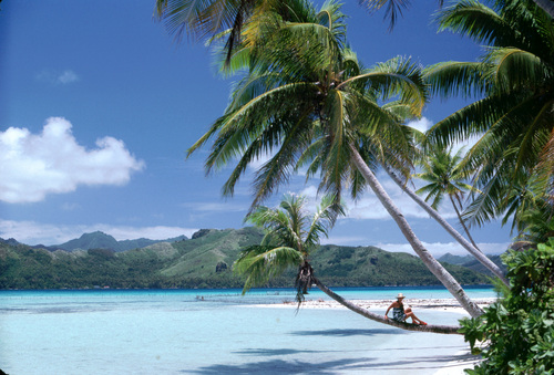 Una de las increibles playas de la isla de Tahaa